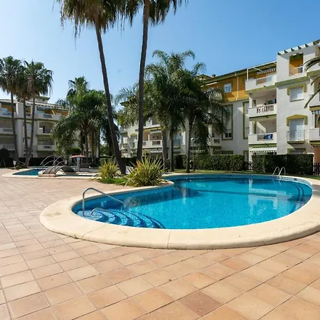 Fontana Iii, Bajo, 2 Dormitorios, By Bookindenia Appartement