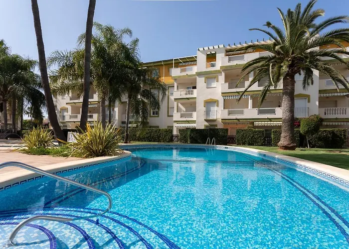 Fontana Iii, Bajo, 2 Dormitorios, By Bookindenia